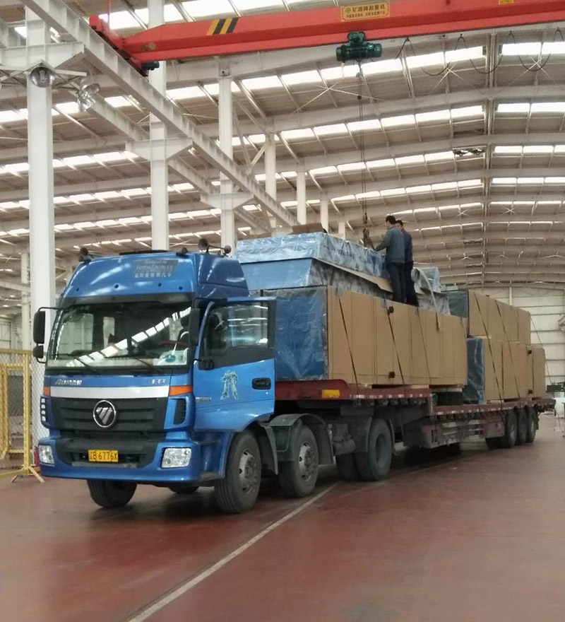 中國一重用超大型風(fēng)幕已分批發(fā)往大連